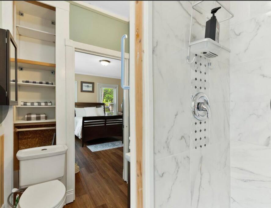 Beautiful Studio Apartment In Historic House نيو هافن المظهر الخارجي الصورة